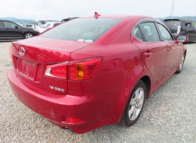 LEXUS IS 2010 completo
